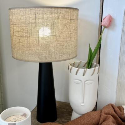 Lampe pied métal noir / Abat jour lin