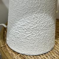 Lampe pied texture blanc abat jour lin noir 03